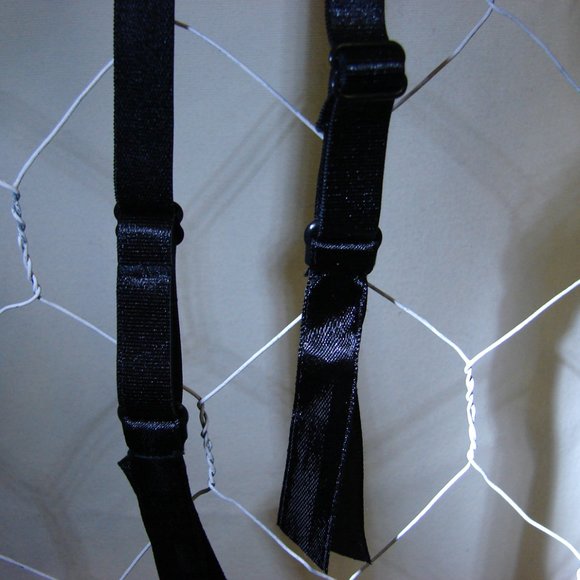 NWT Fashion Form Satin floral Embroidered Garter Belt Black Center Front Bow - Picture 8 of 15